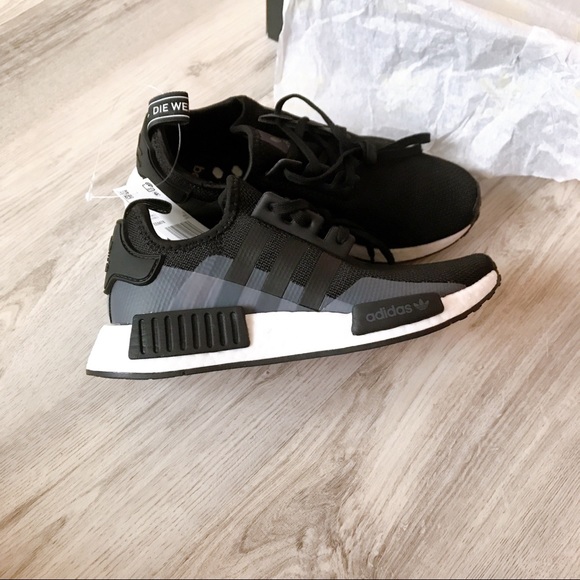 Adidas NMD R1 - Picture 7 of 8